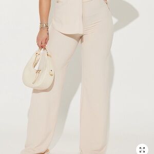 Wide Leg Pull-On Pants in Light Cream